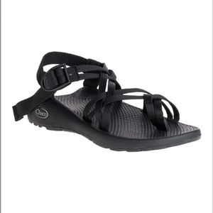 Chacos (Women's/ Black)