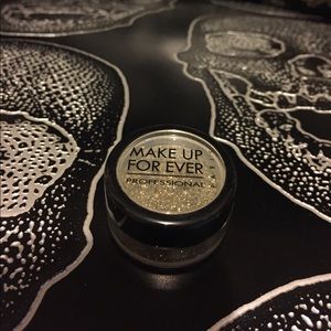 Make Up For Ever Gold Glitter