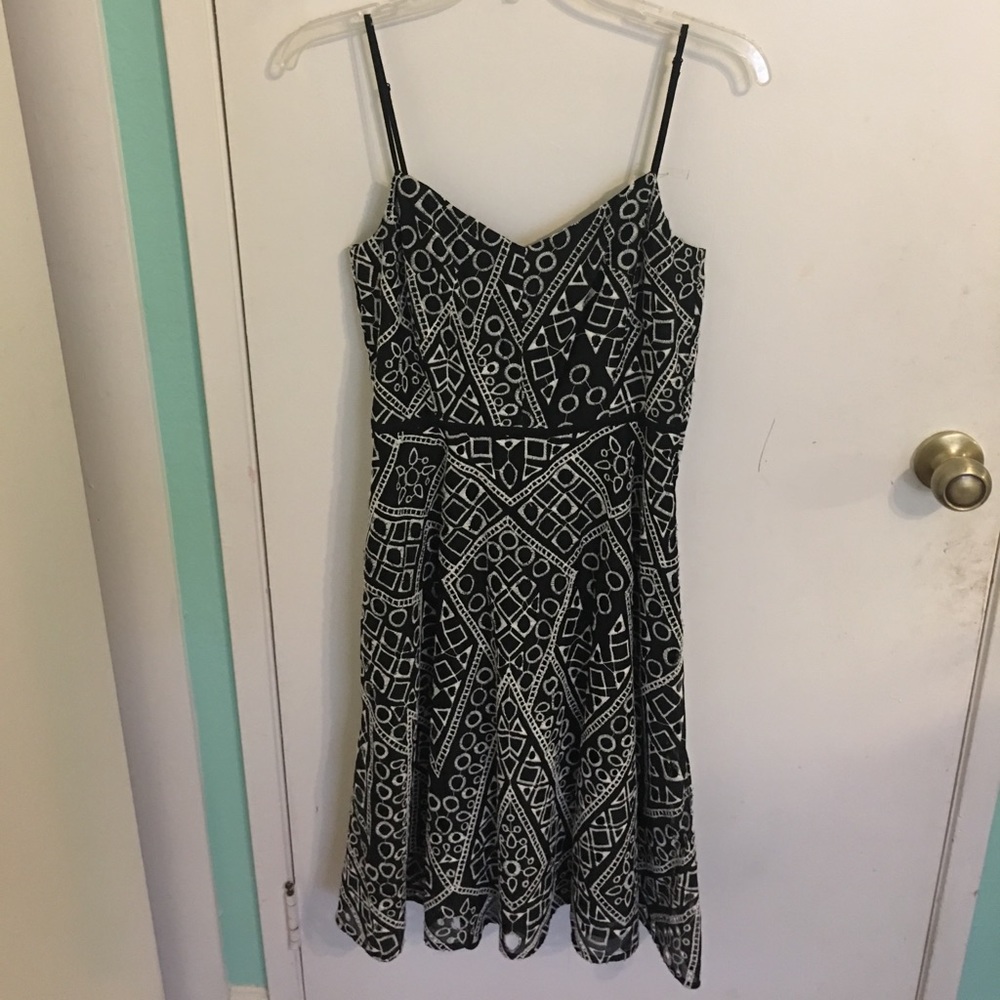 Banana Republic Black and White Dress
