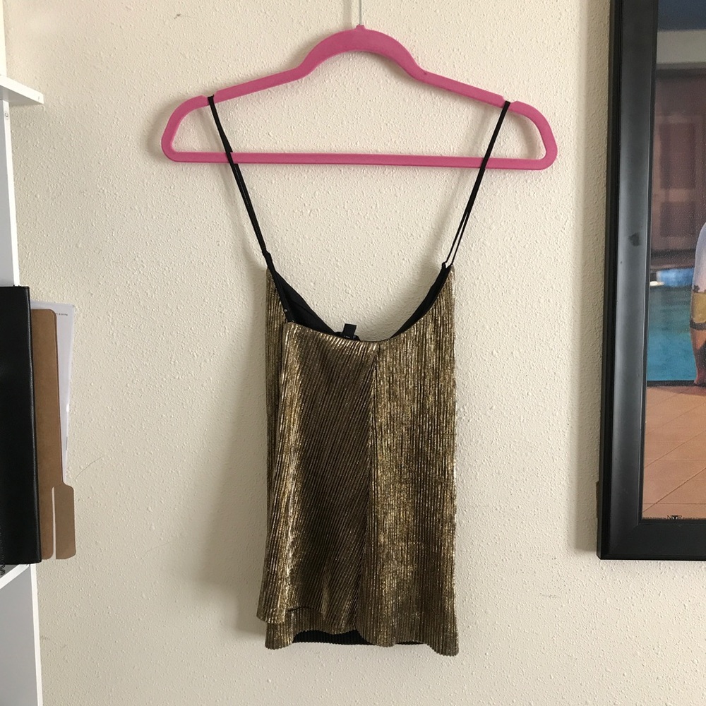 Guess gold top
