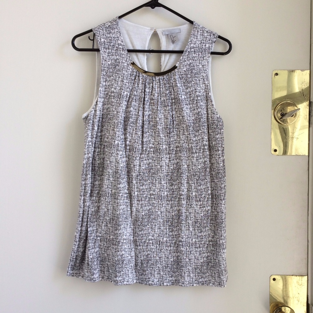 FREE WITH PURCHASE - Damaged H&M Tank