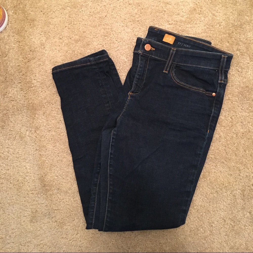 Serif fit Pilcro & the Letterpress jeans