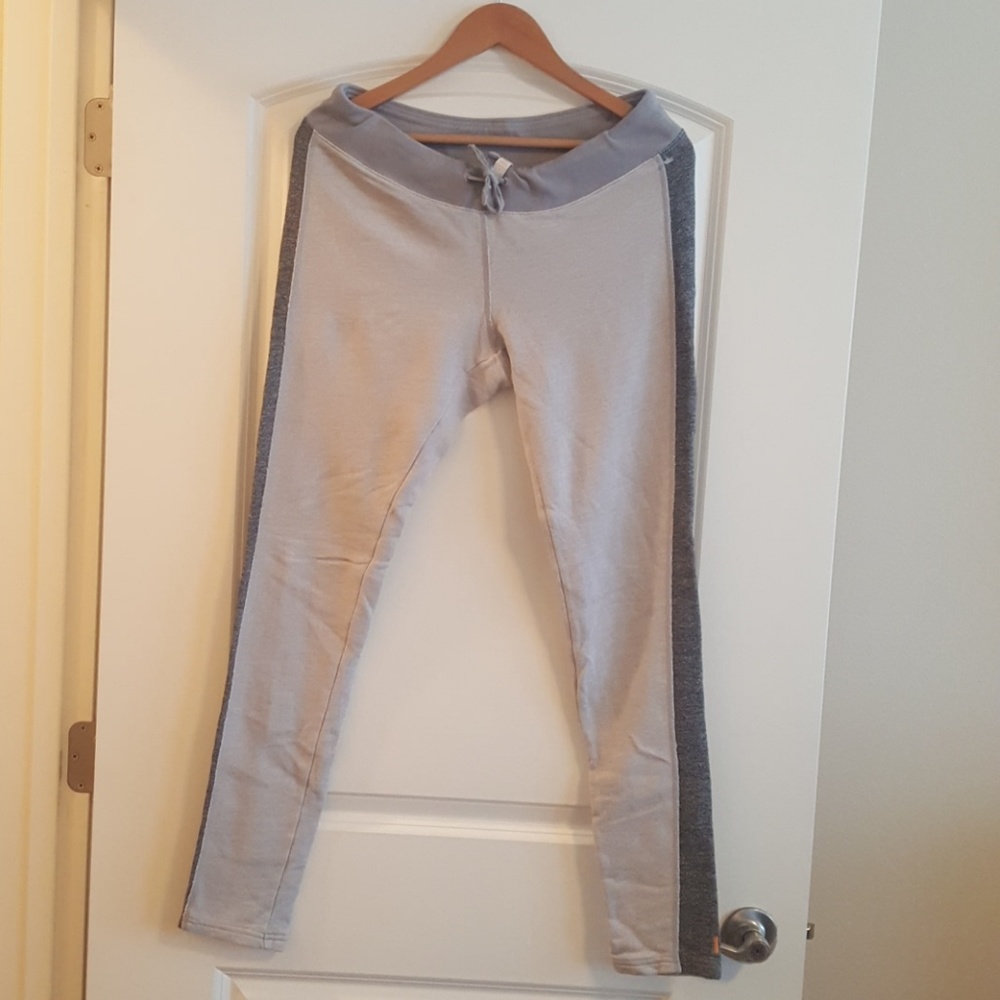 Lucy pants light gray