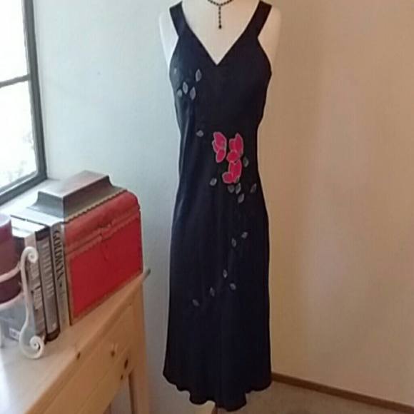 Benetton Dresses - Benetton Black Silk Dress! Benetton Dresses - Benetton Black Silk Dress!