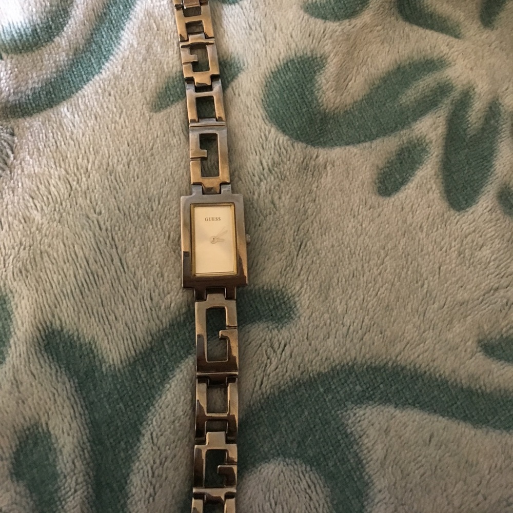 Guess Watch