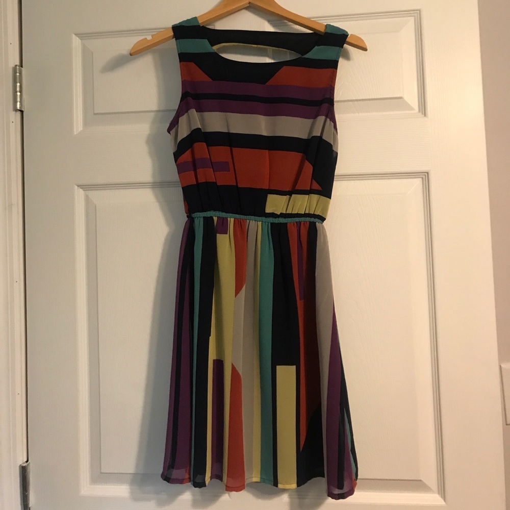 Cut out back Dress