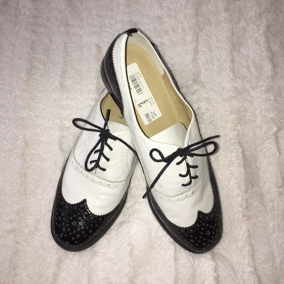 Blake Scott Shoes - NWOB BLAKE SCOTT Divine Black/White Leather Oxford
