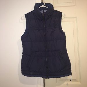Navy blue puffy vest