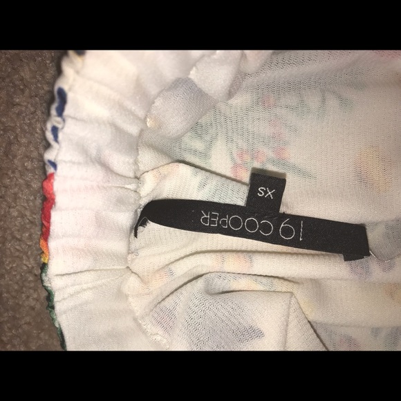 Floral romper - Picture 3 of 4