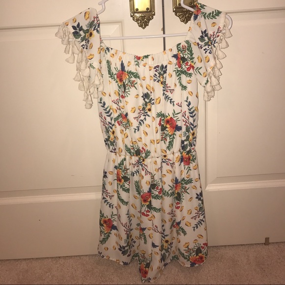 Floral romper - Picture 4 of 4