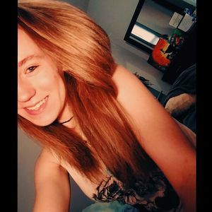 Meet your Posher, Abbey