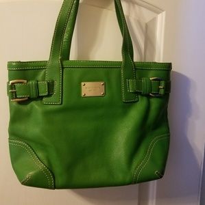 Michael Kors Bucket Bag
