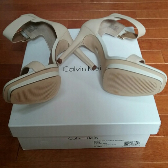 🆕Calvin Klein Sand Vable Leather Sandals - Picture 8 of 8