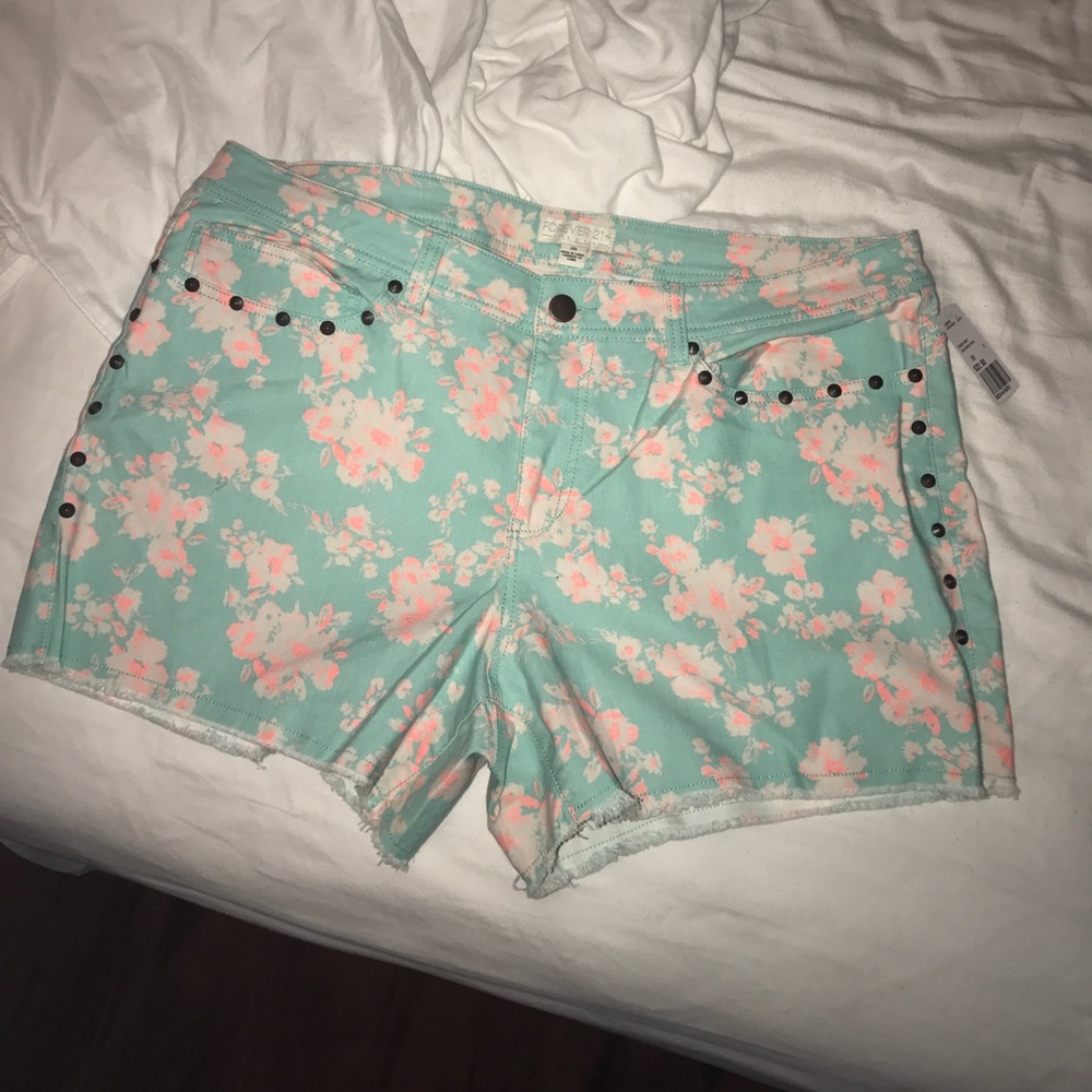 Forever 21 floral cut off shorts, with stud detail