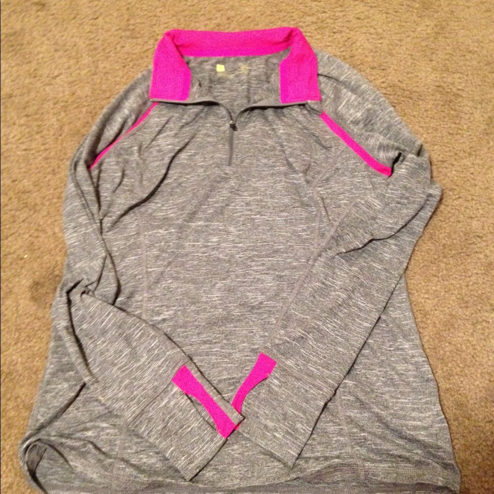 Athletic wear Xersion top