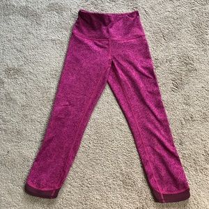 Lululemon Pink Crop Leggings 17"