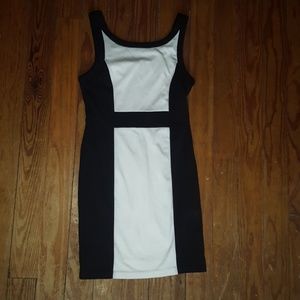 Fitted black and white dress