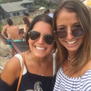 Meet your Posher, Tara