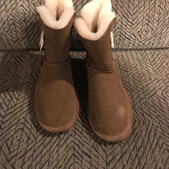 BearPaw Other - Fur lined boots