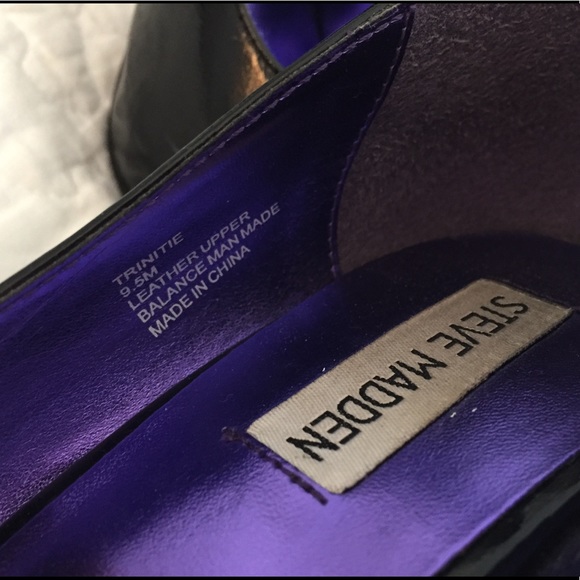 Patent Leather Pumps - Picture 2 of 2