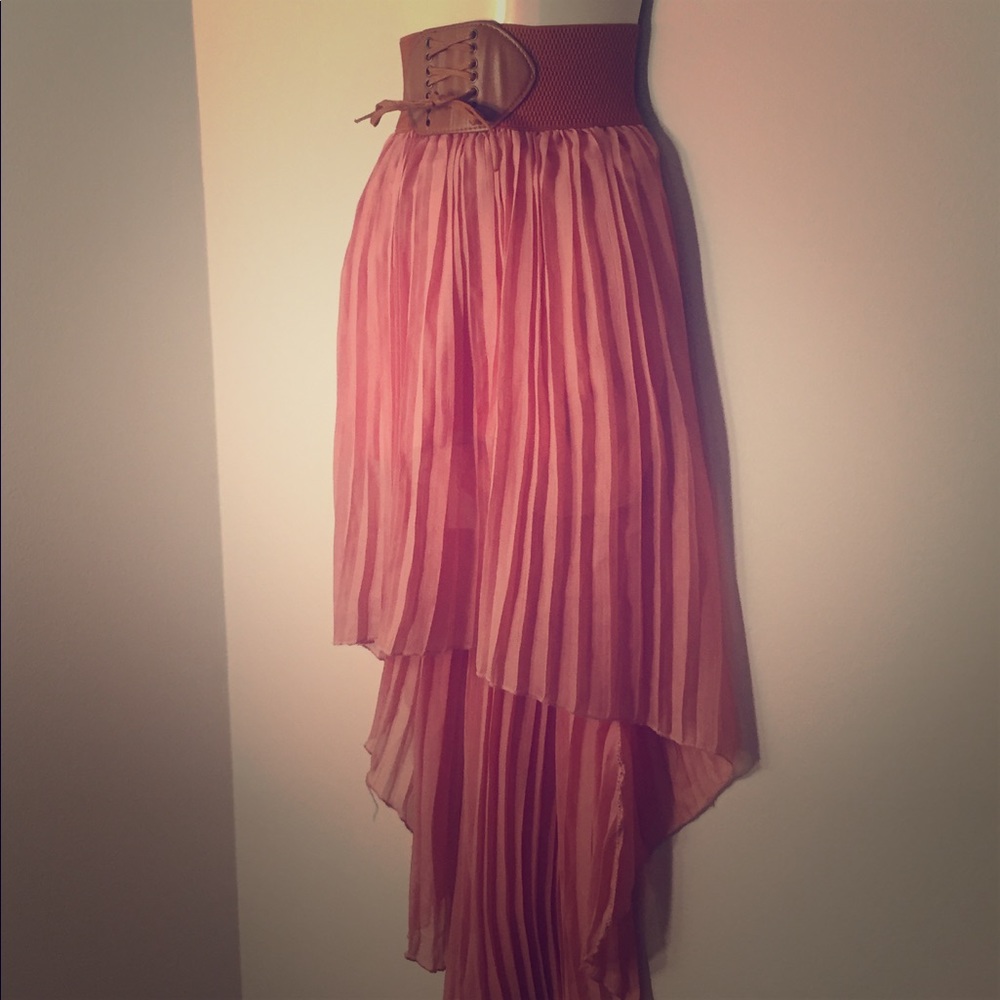 BB COUTURE••Pink lace up skirt