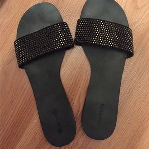 Express sandals