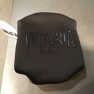NWT Victoria Secret Sport small makeup/gym case