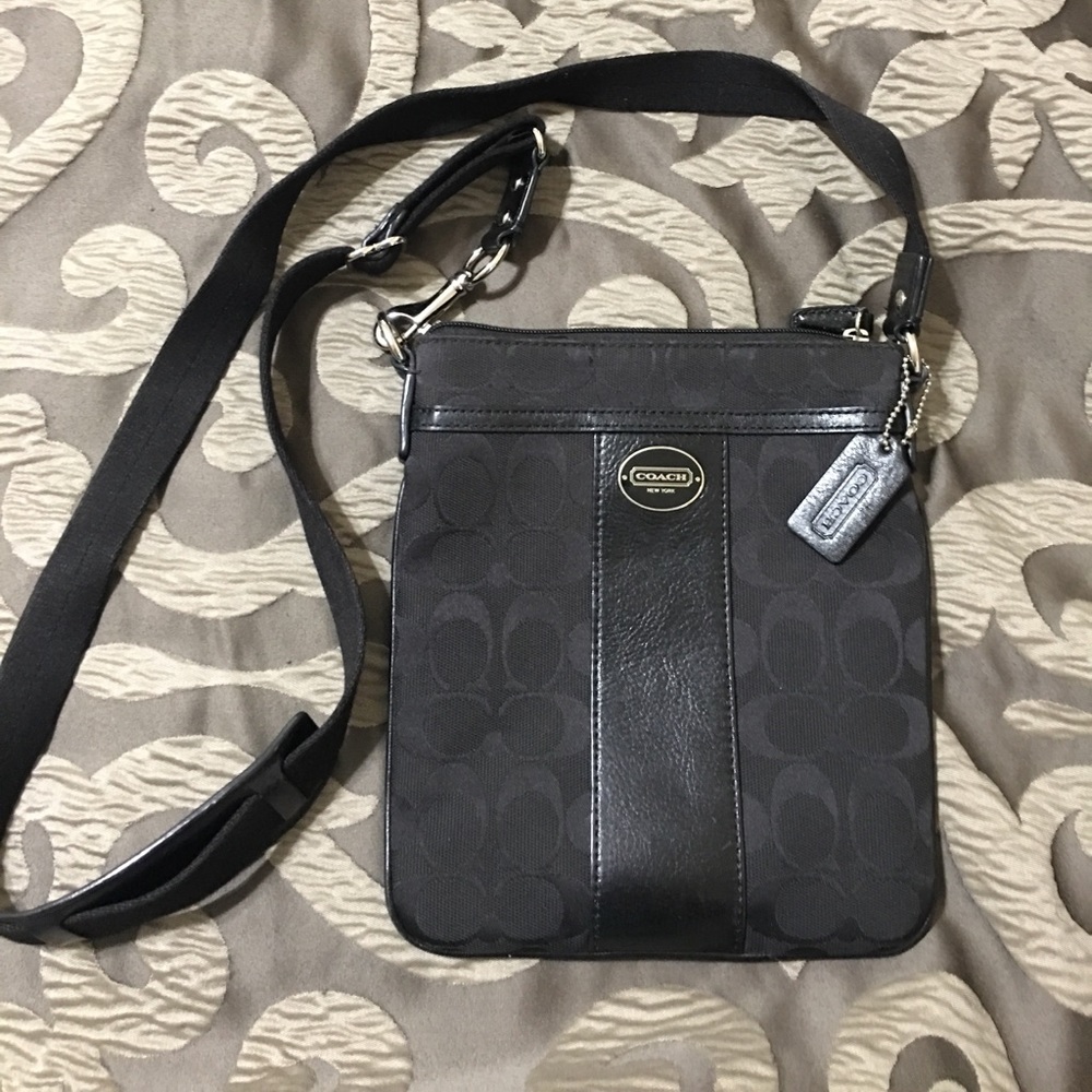 Authentic Coach Crossbody bag