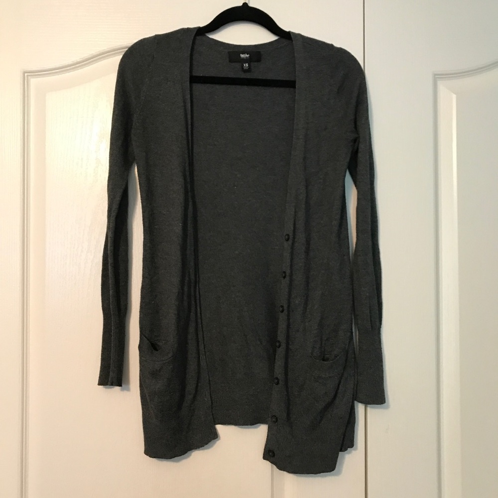LONG SLEEVE GRAY CARDIGAN!!!