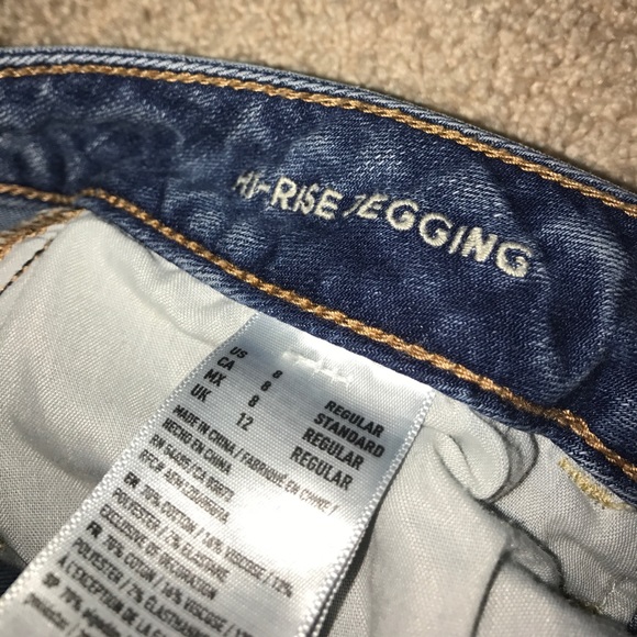 Hi rise light-wash jeggings - Picture 3 of 5