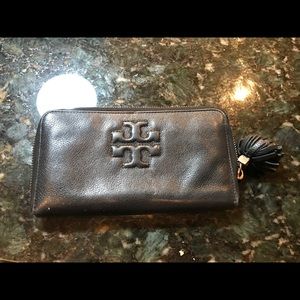 Leather Tory Burch wallet with tassel
