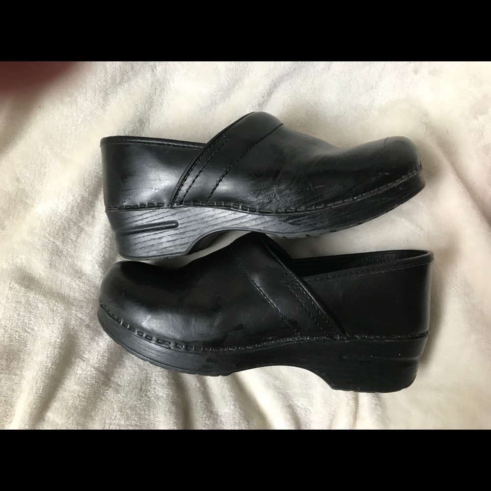 Danskos nursing clogs