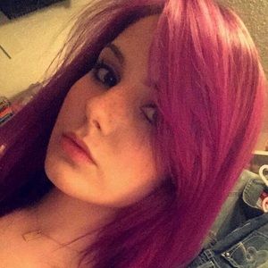 Meet your Posher, Avery