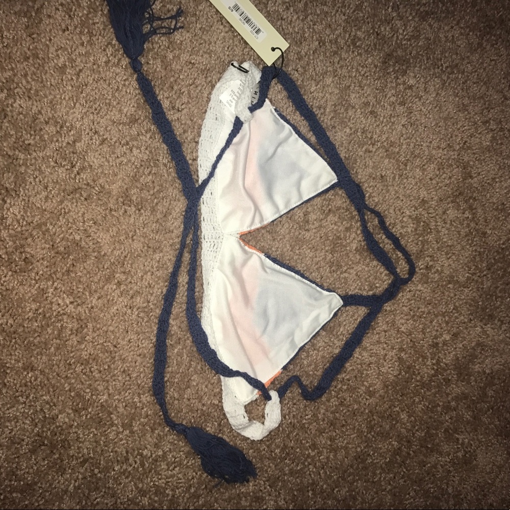 LAST ONE Crochet Knit Tie Triangle Top - Picture 4 of 4