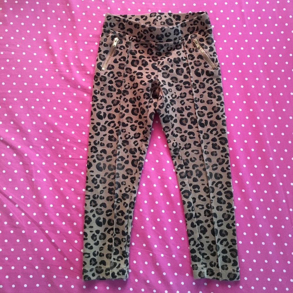🦄EUC 4/5 leggings🦄