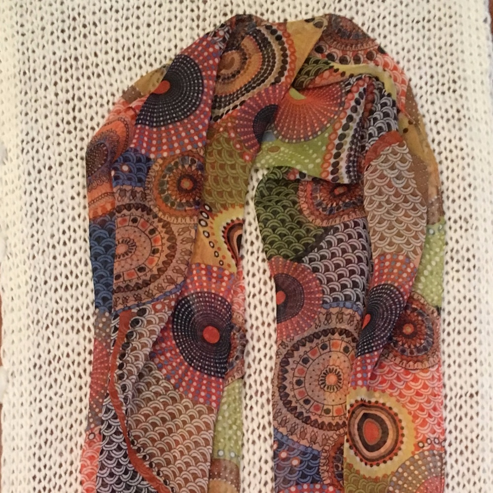 Scarf - Picture 7 of 7