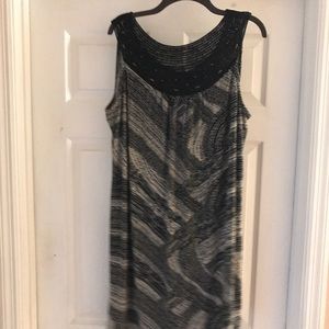 Dana Buchman dress size XL. Black and white.