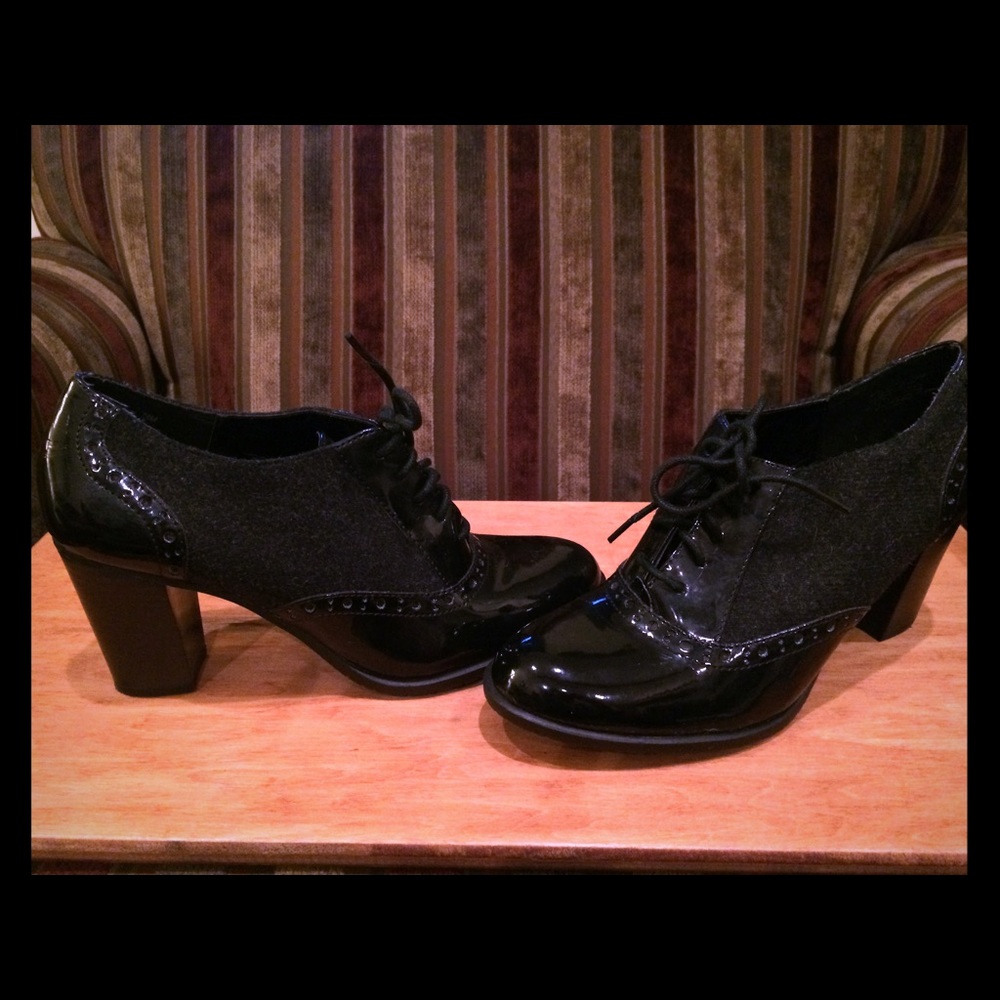 Born...boc lace up shoe with stacked heel