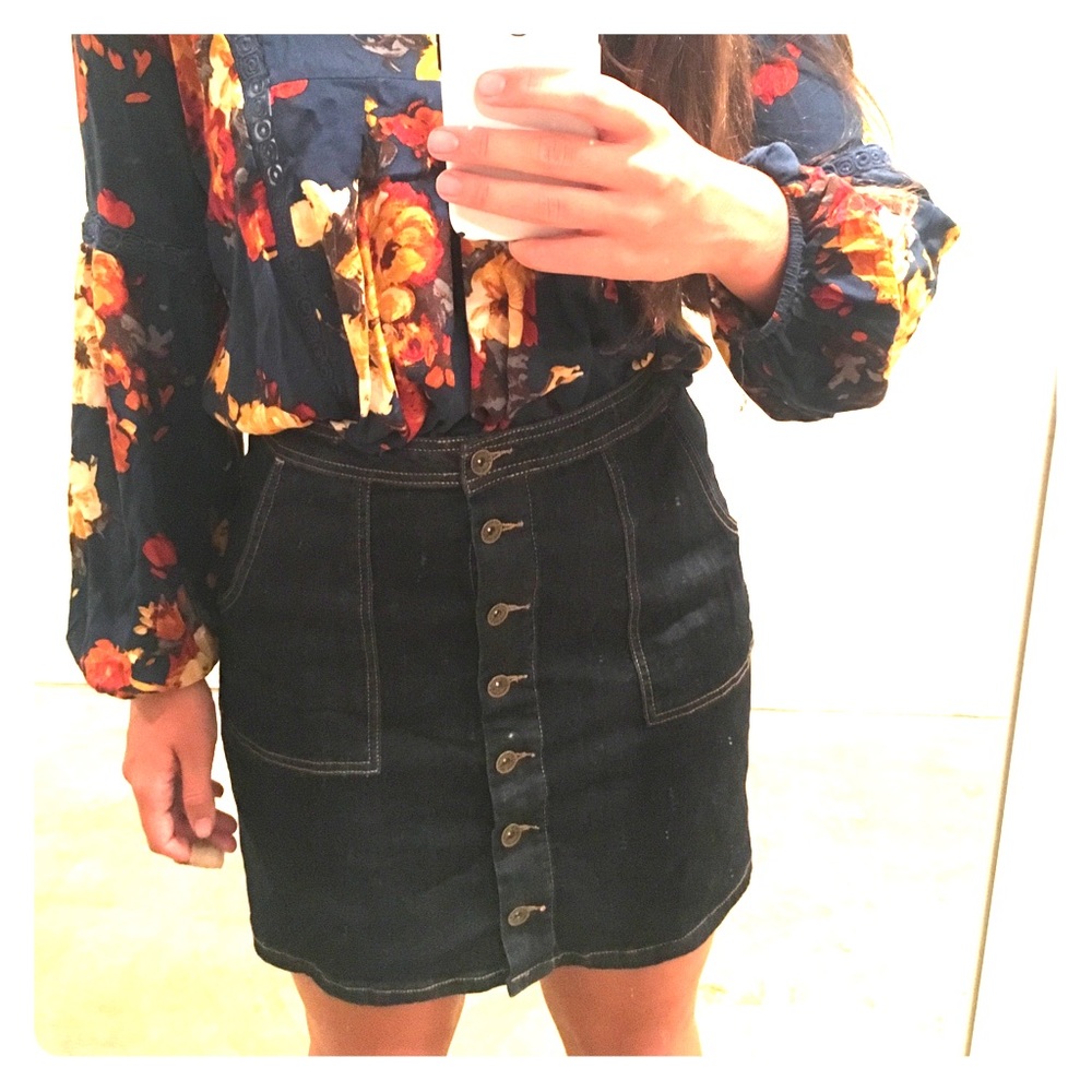 Button up denim skirt