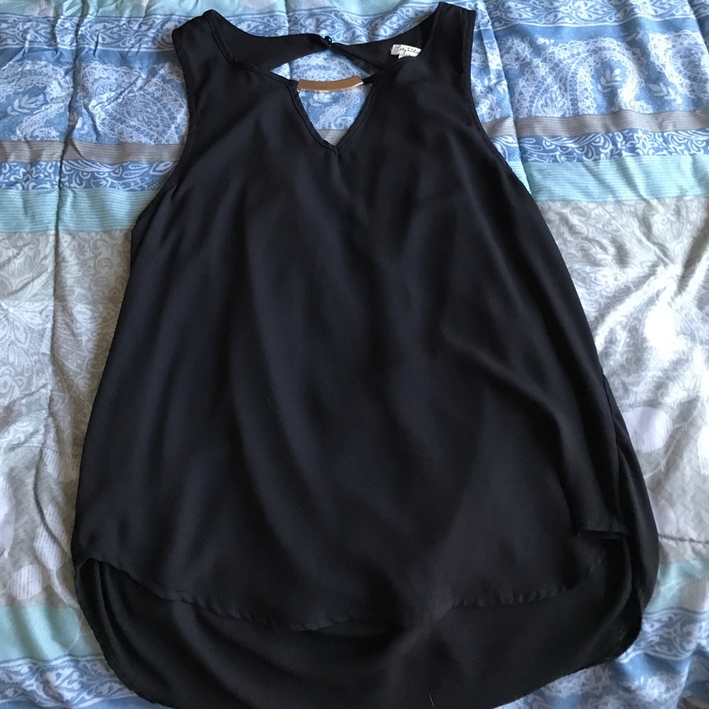 Cute open back top