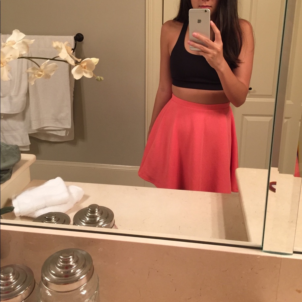 NWOT coral mini skirt