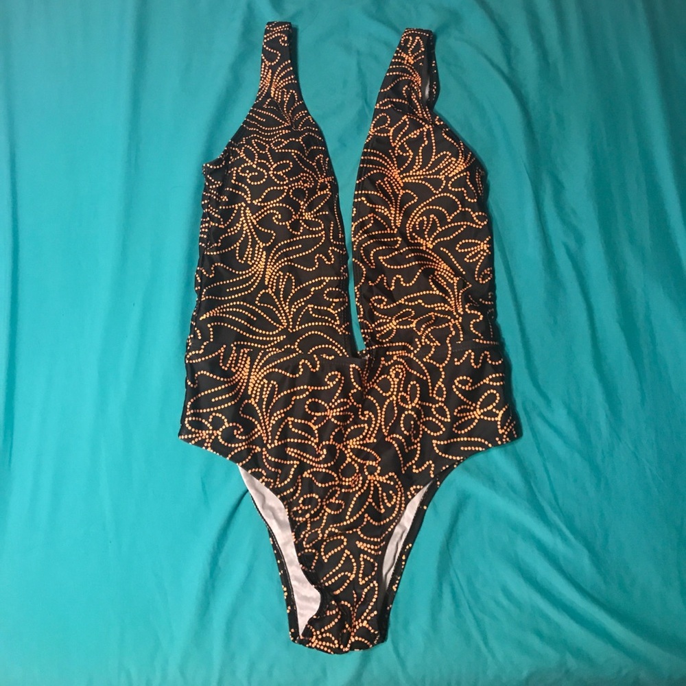 One piece bathing suit