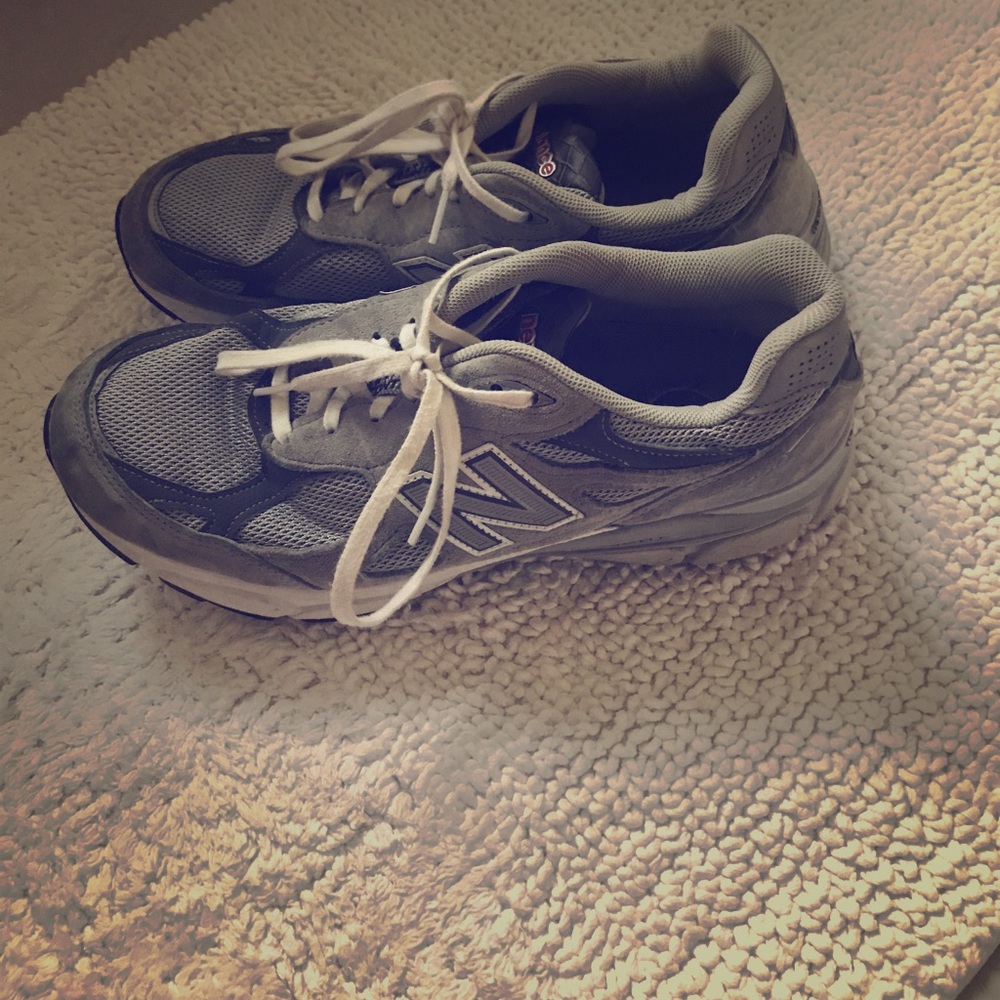 New Balance Tennis Shoes.