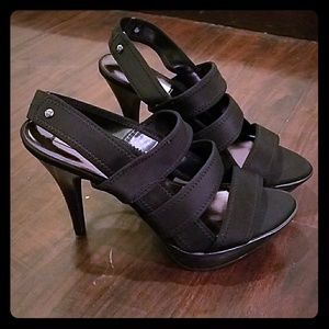 Vera Wang Black Stilettos - Size 8