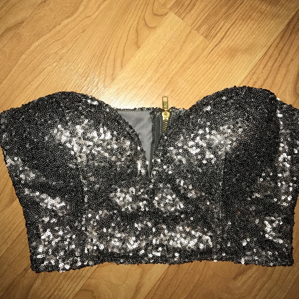 Tobi crop top