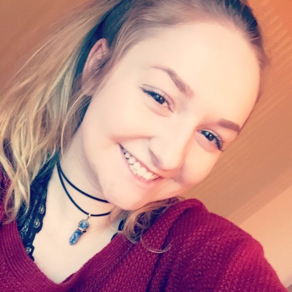 Meet your Posher, Lexi