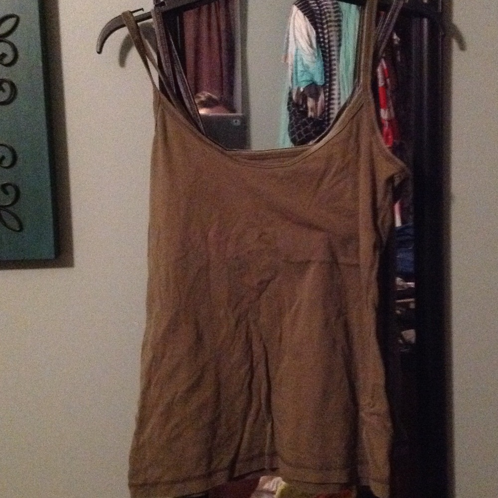 Old Navy tanks fitted style