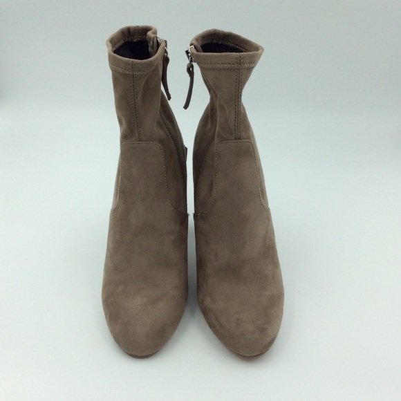 Steve Madden Edit Boot - Picture 2 of 4
