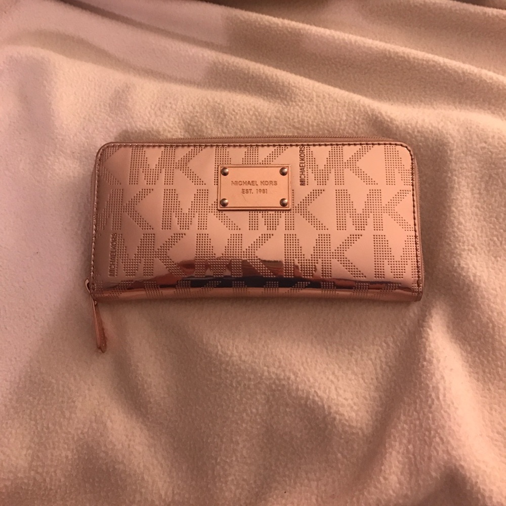 Michael Kors wallet
