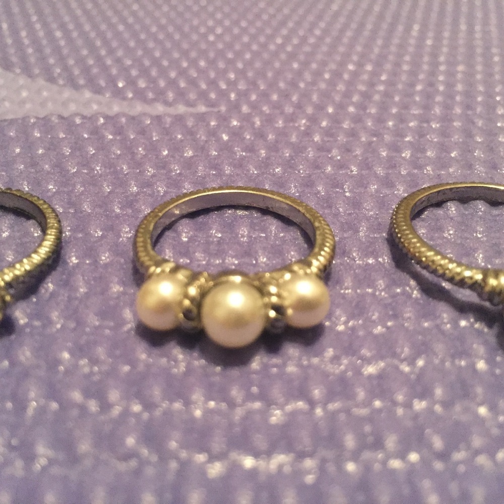 Assorted Rings - Picture 3 of 5